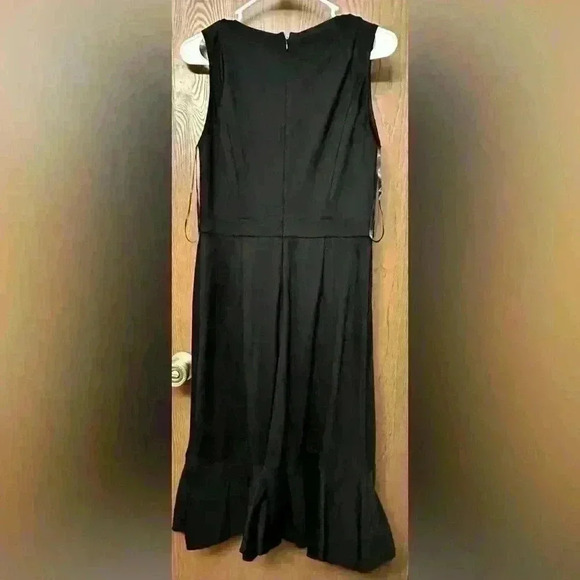 Talbots Ruffle Hem Midi Dress V-Neck Sleeveless Back Zip Solid Black Size 4 - Picture 6 of 8